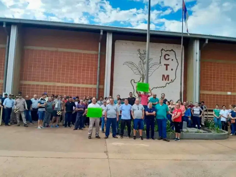 «Se está Dañando la Economía de los Pueblos Tabacaleros», Advirtió Jorge Kappaunn
