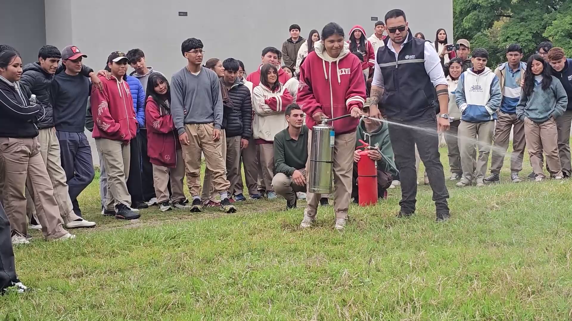 Formación profesional en el Valle de Lerma: capacitan a estudiantes de escuelas técnicas agrícolas en seguridad y medio ambiente tabacalero